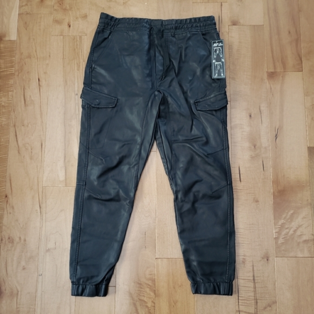 Ring of Fire Black Trench Jogger Pants Size S